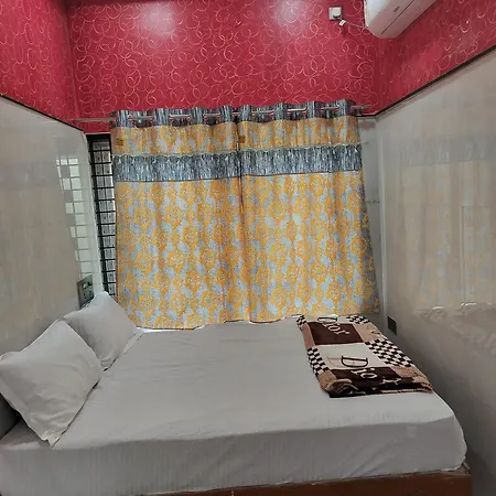 Samrat Home Stay Hampi Exterior photo