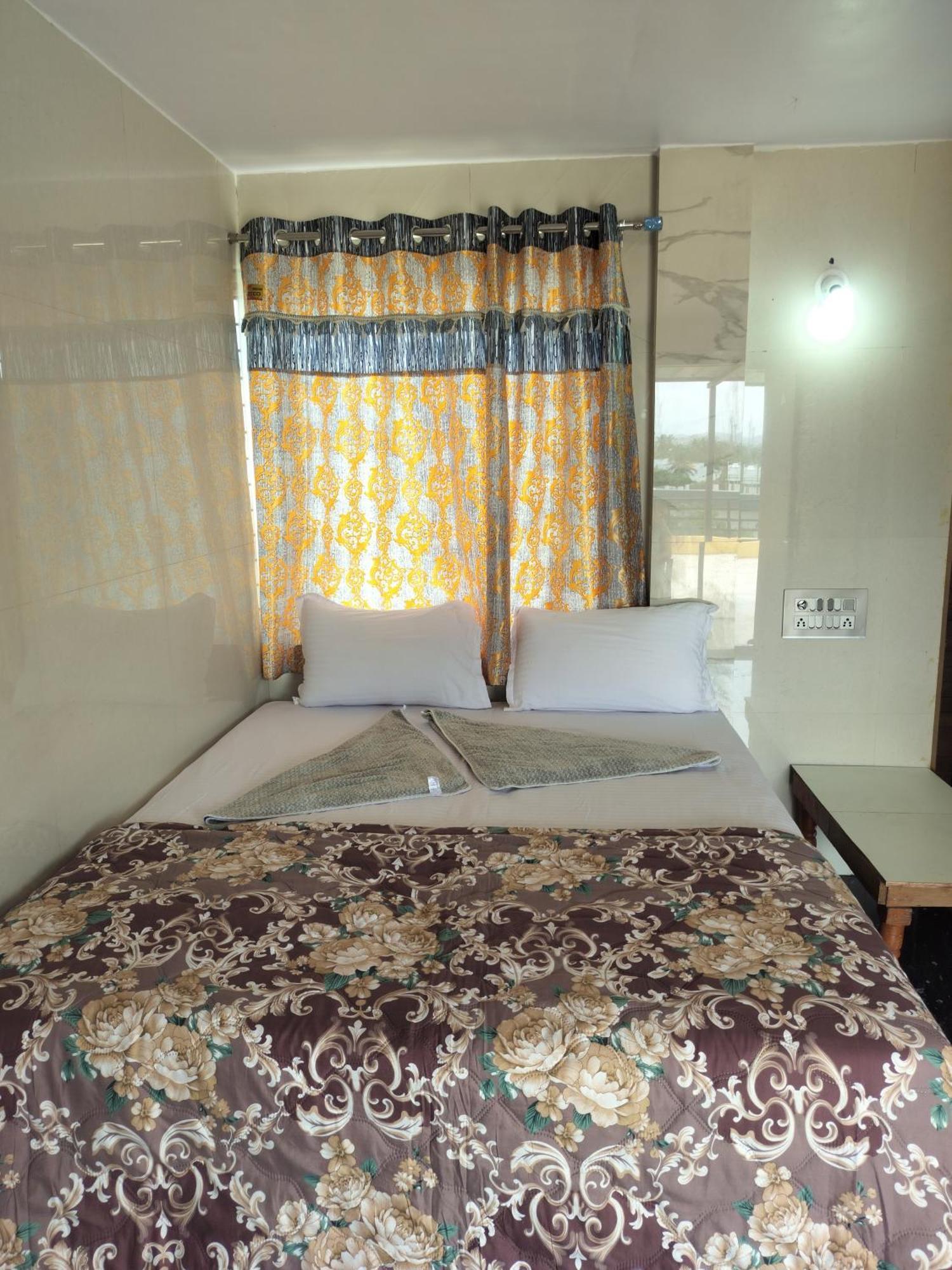 Homestay Samrat